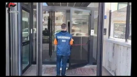 Ragusa, due arresti per maltrattamenti in centro per disabili: il video delle violenze documentate dai NAS