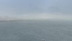 Tempesta di vento sul golfo di Napoli