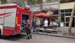 Incendio al Vomero, fuoco nella rosticceria Da Fofò, arrivano i pompieri