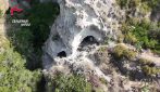 Lavori abusivi per un resort di lusso in un'area a rischio frane a Ischia