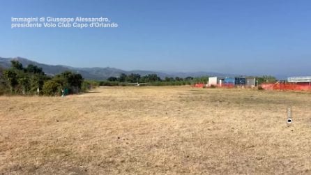 Il video del decollo dell'ultraleggero scomparso in Calabria con a bordo due avvocati