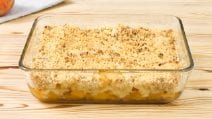 CRUMBLE DI PESCHE: la variante estiva e super golosa del dolce classico!