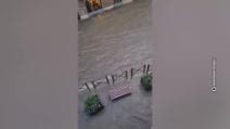 Liguria nella morsa del maltempo, a Chiavari allagamenti e rischio esondazione