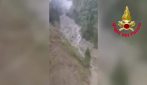 Il maltempo si abbatte sulla Lombardia, esonda il fiume Oglio: frana fa crollare ponte nel Bresciano