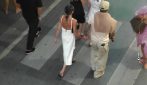 David Beckham e Victoria in vacanza a Capri: passeggiata in Piazzetta tra i turisti