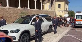 Funerali di Maria Spinelli, la musica techno per l'ultimo saluto alla 22enne uccisa al rave
