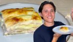Parmigiana bianca di zucchine: cremosa e filante