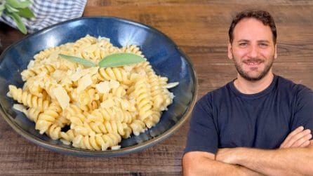 PASTA AL GORGONZOLA: un primo piatto velocissimo e super cremoso!