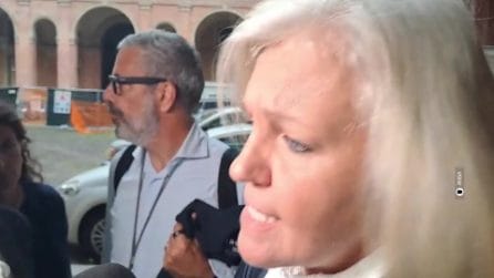 La rabbia della madre della 13enne uccisa dall'ex a Piacenza dopo la sentenza d'appello: "I femminicidi aumenteranno"