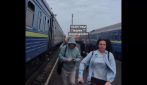 Ucraina: raid su treno passeggeri vicino al confine con la Polonia
