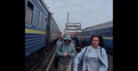 Ucraina: raid su treno passeggeri vicino al confine con la Polonia