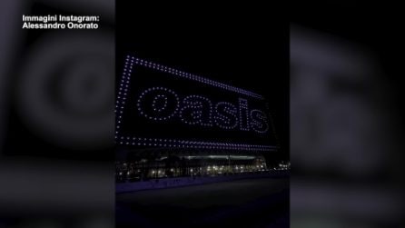 Oasis a Roma, l’annuncio arriva con i droni sullo Stadio Olimpico