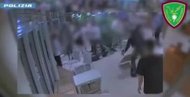 Il video della rissa sulla nave Napoli-Palermo: denunciati 13 giovani