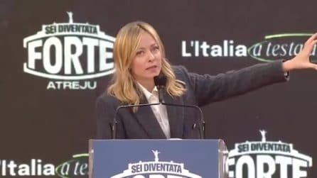 Quando abolire il bollo auto per Meloni era una promessa da "Cetto La Qualunque"