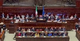 Legge elettorale, la maggioranza evita scherzi e controlla il voto dei deputati