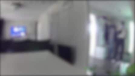 Caso Silvia Campagna, in un video il momento in cui portano via il figlio di 4 anni. L’avvocata: “Scena brutale”