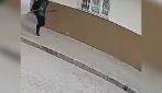 Turchia, sparatoria a scuola: 15enne col fucile fa fuoco sui compagni, i video della fuga