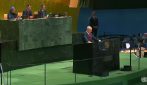 Netanyahu all'Onu, molti delegati lasciano l'aula: "Un codardo chi è uscito"