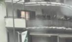 Maltempo nel Napoletano, strade come fiumi e fogne scoppiate