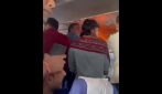 Power bank causa incendio a bordo del volo: costretto ad atterraggio di emergenza