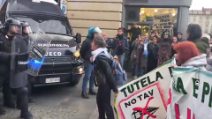 Scontri al corteo di Torino