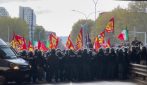 Manifestazione a Bologna: tensioni con la polizia per l'ingresso in tangenziale