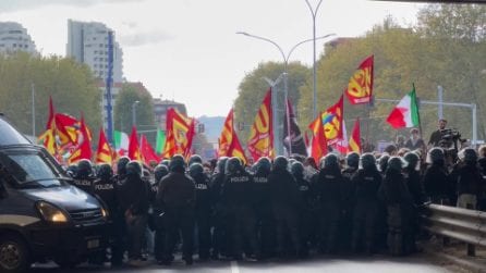 Manifestazione a Bologna: tensioni con la polizia per l'ingresso in tangenziale