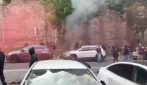 Sciopero generale a Roma, a fuoco cassonetti in via Annia: polizia in assetto antisommossa